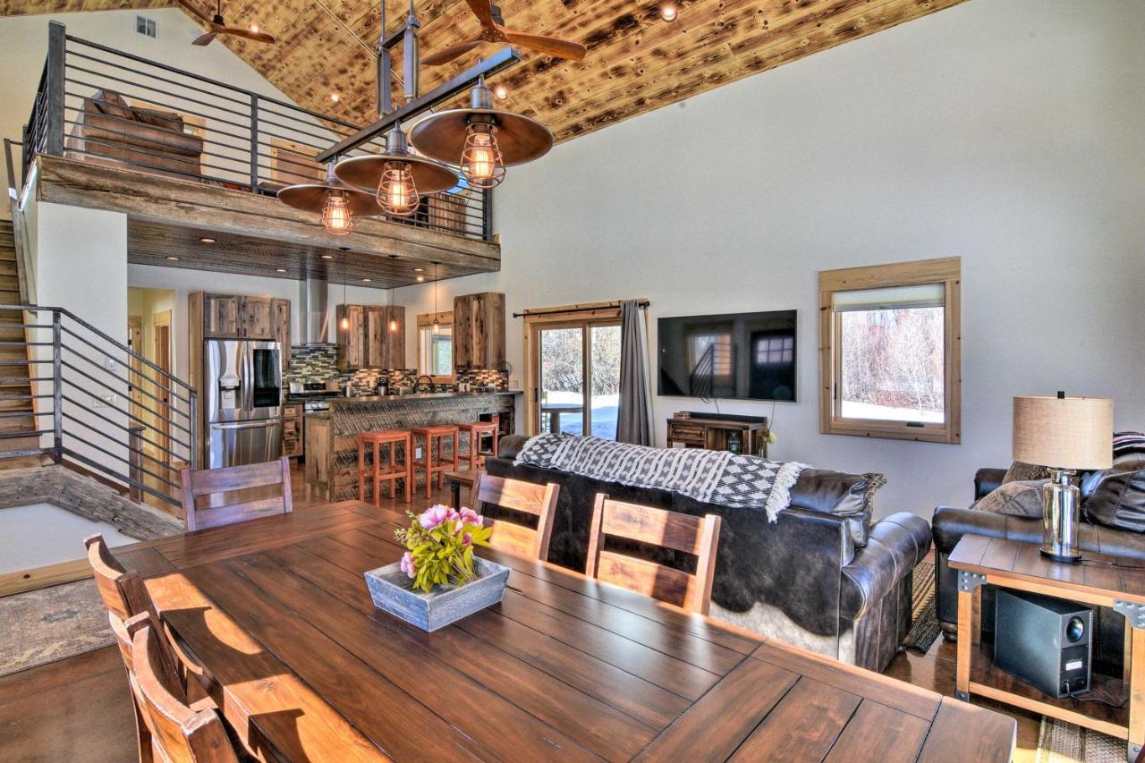 Riverfront Home With Bbq 2 Mi To Downtown Gunnison! Экстерьер фото